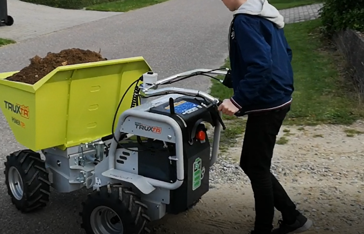 Dansk film
                001